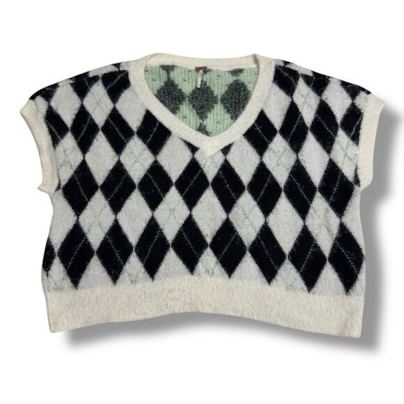Free People Sweaters - Free People Through the Motions Argyle Short Sleeve Sweater Size Medium
